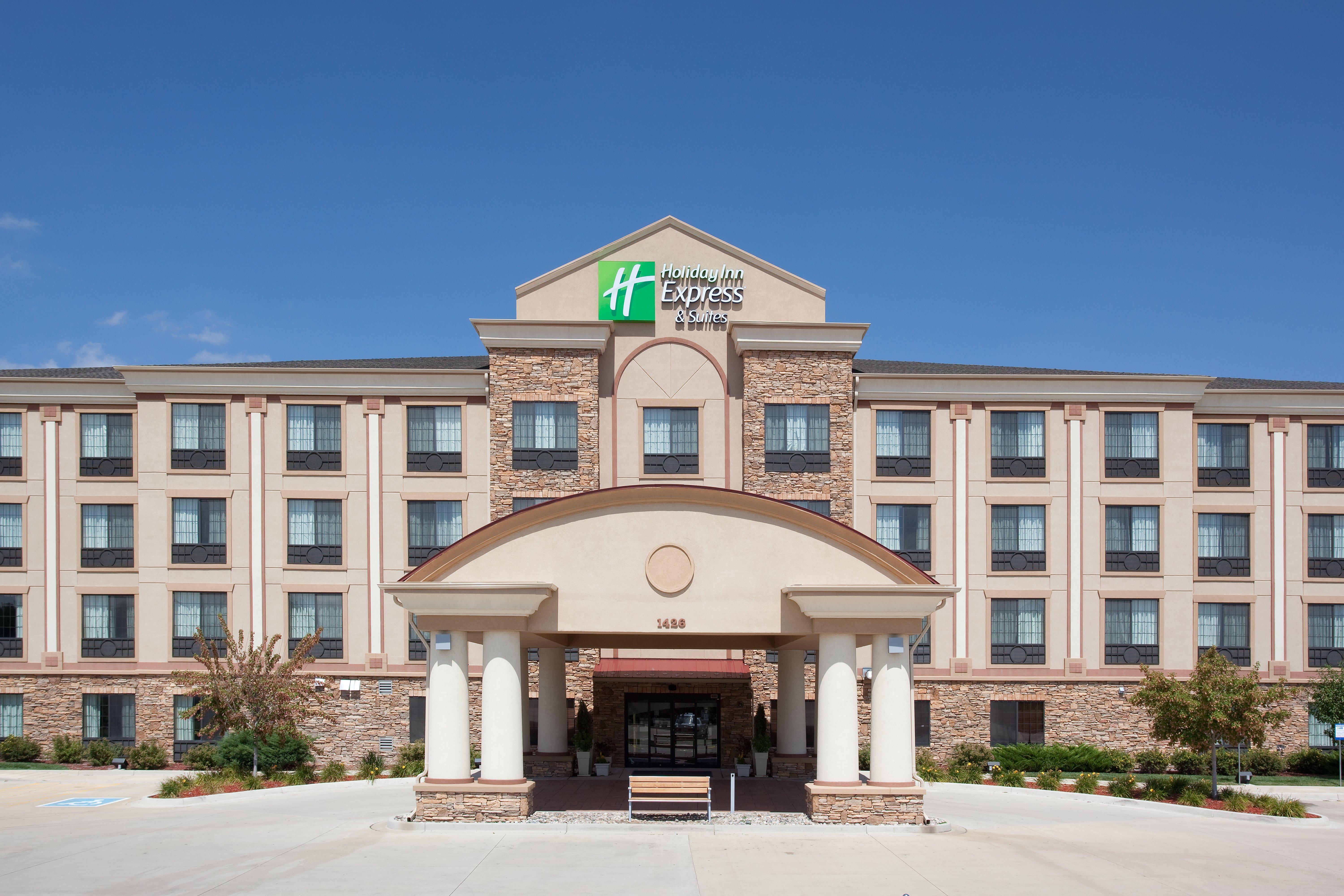 Holiday Inn Express Hotel & Suites Fort Collins By Ihg Extérieur photo